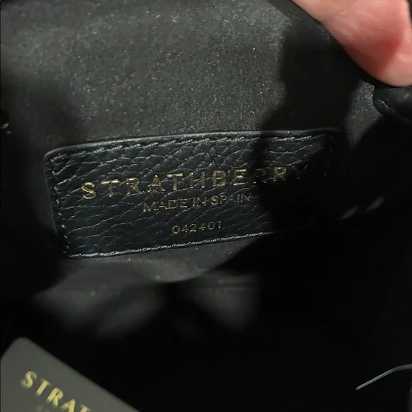 Strathberry Raffia/Black leather Osette - Picture 4 of 11